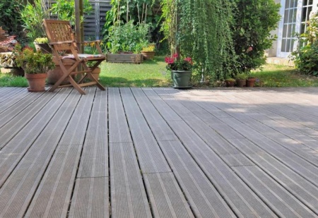 Construction de terrasse, guide des mat&eacute;riaux et techniques